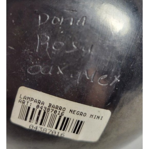Dona Rosa Oaxaca Mexico Black Pottery Cut Out Handled Pot Signed 5-1/2" Tall - Picture 6 of 11